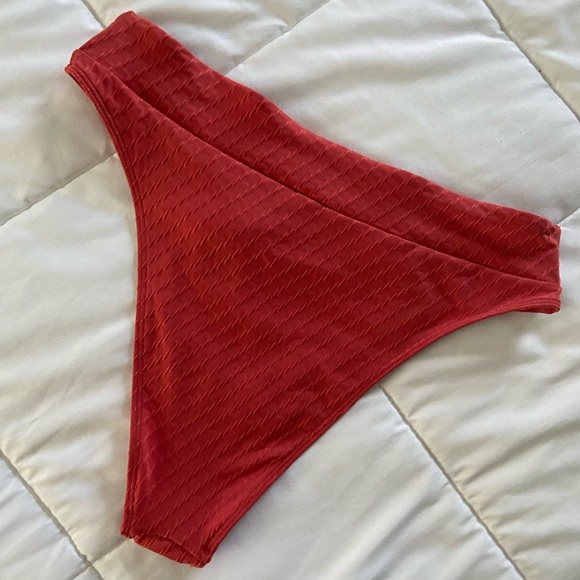 Abercrombie Bikini Bottom - Picture 3 of 3